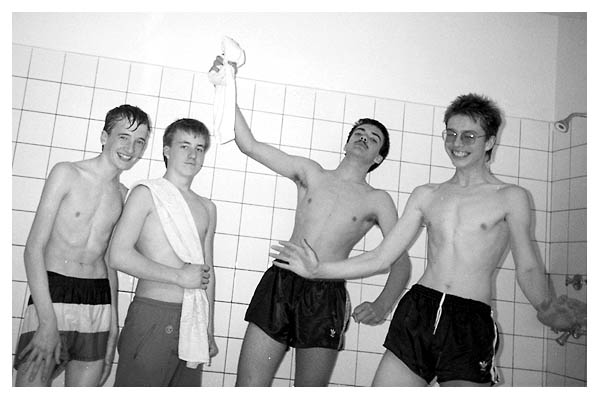 Jan Dehn, Gunter Fien, Oke Grünberg, Thomas Lorenzen. 1987.