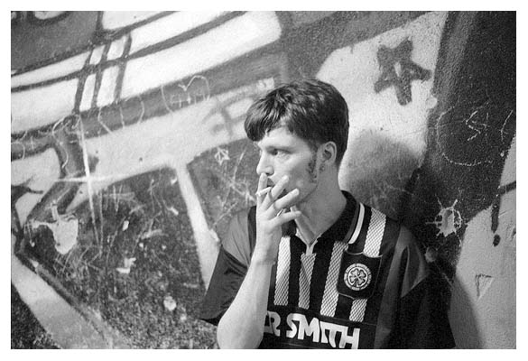 Pause beim Sonntagskickern: Arne K. 2001.