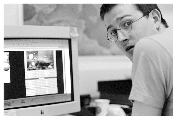 Tobi schaut mal nach dem Rechten. 2002.