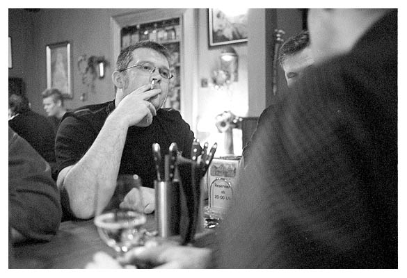 Dirk auf dem 91er Jahrgangstreffen Ostern im Einstein. 2004.