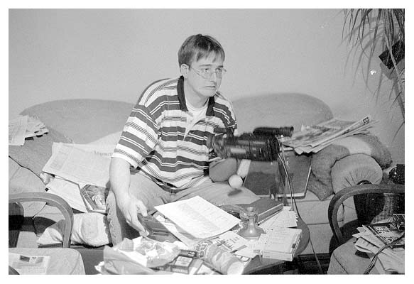 Jaja, ich r&auml;ume mein Zimmer auf. 1997.