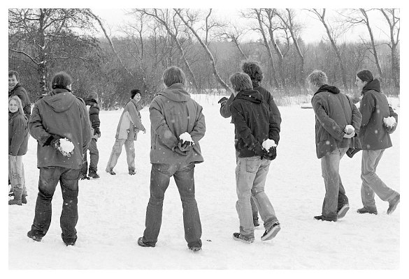 Unauff&auml;llig. Ganz unauff&auml;llig. 2006.