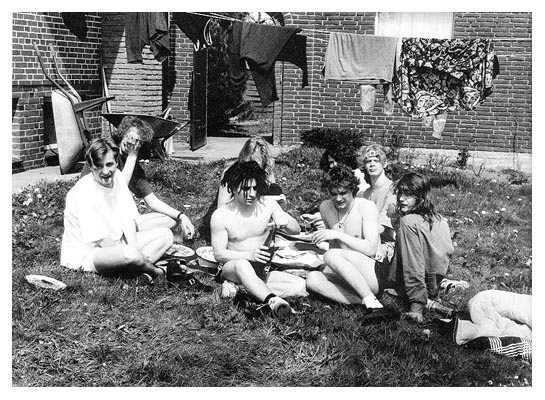 Gunter, Bernd, Ricco, Sonja (verdeckt) Larsen, Sven C., Jan K., Arne. 1991.