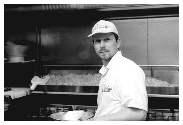 Bei der Arbeit. 2000.